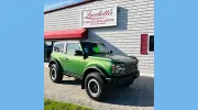 Lucchetti's Service Center